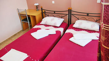 Lions2 Studios And Apartments Askeli 외부 사진